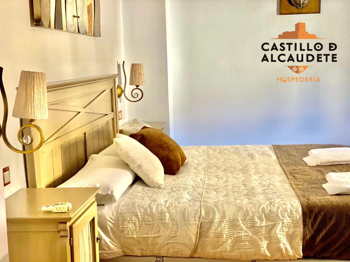 Hospederia Castillo De Alcaudete Esterno foto